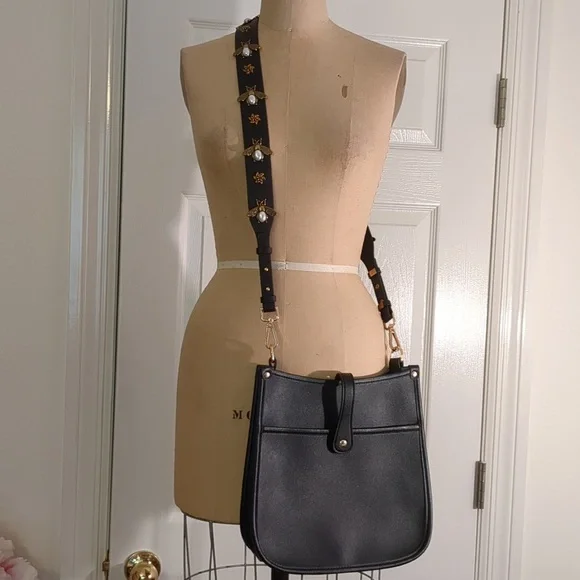 Cthru Vegan Bag and Bee Strap NWOT - Picture 5 of 6